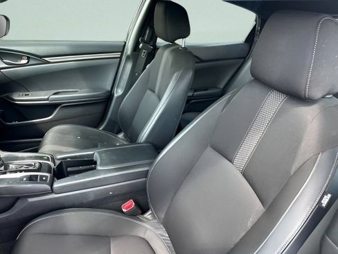 Used 2021 Honda Civic Sport image 12