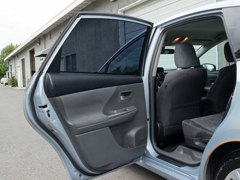Used 2012 Toyota Prius V Three FWD image 27