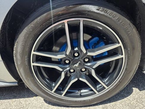 Used 2020 Ford Mustang Premium RWD image 10