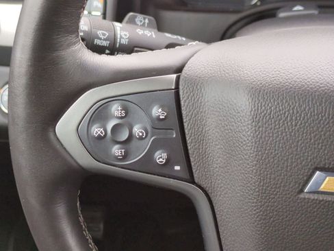 Used 2016 Chevrolet Suburban LTZ image 25