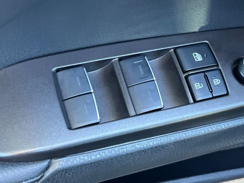 Used 2024 Toyota Camry XSE FWD image 13