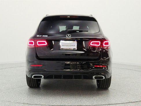Used 2022 Mercedes-Benz GLC 300 image 6