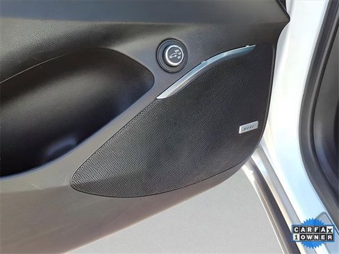 Used 2024 Buick Enclave Premium image 6