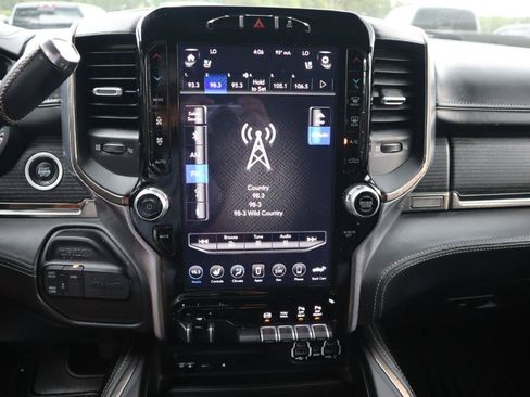 Used 2019 RAM 2500 Limited AWD/4WD image 10