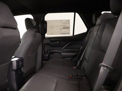 New 2026 Toyota 4Runner SR5 image 26