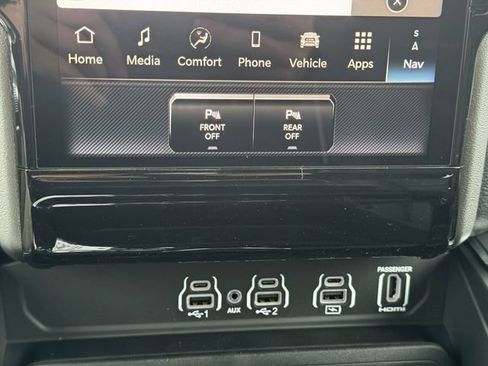New 2026 RAM 1500 Laramie w/ Night Edition AWD/4WD image 35