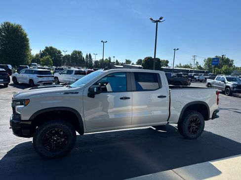 New 2026 Chevrolet Silverado 1500 ZR2 w/ LPO, Dark Essentials Package AWD/4WD image 12