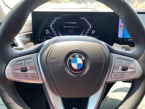 Used 2025 BMW X7 xDrive40i AWD/4WD image 33