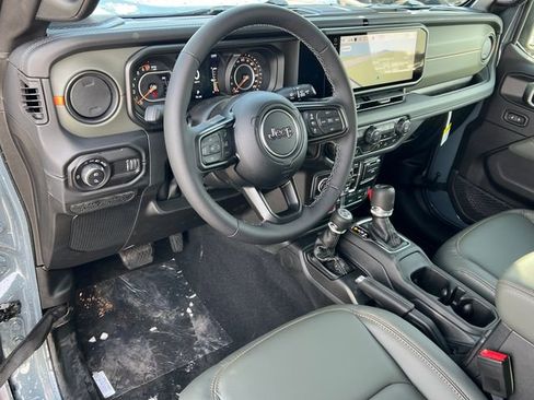 New 2026 Jeep Gladiator Mojave AWD/4WD image 13