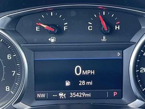 Used 2024 Chevrolet Equinox LT AWD/4WD image 14