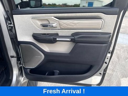 Used 2023 RAM 1500 Limited AWD/4WD image 12