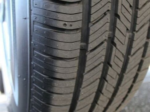 Used 1990 Jeep Grand Wagoneer image 86