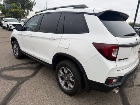 Used 2023 Honda Passport TrailSport image 8