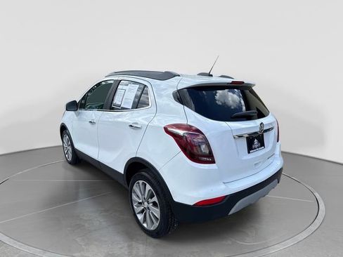 Used 2020 Buick Encore Preferred FWD image 6
