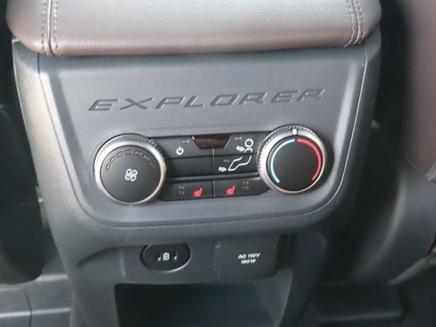 New 2026 Ford Explorer Platinum AWD/4WD image 31