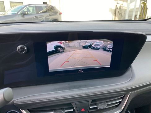 Used 2025 Buick Encore GX Preferred image 17