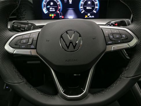 New 2026 Volkswagen Tiguan SE R-Line AWD/4WD image 24