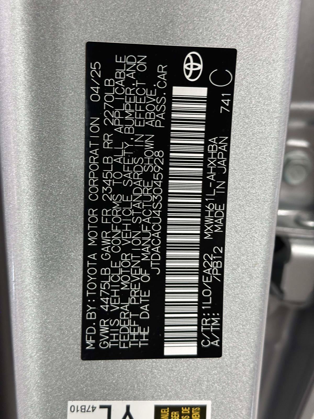Used 2025 Toyota Prius Plug-In Hybrid w/ Limited Premium Package FWD image 34