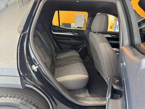 Used 2025 GMC Terrain Elevation AWD/4WD image 19