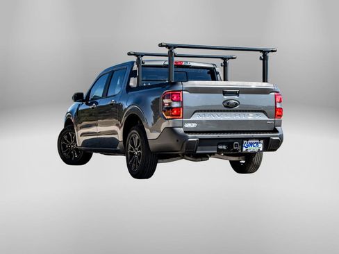 Used 2024 Ford Maverick Lariat w/ Black Appearance Package image 8