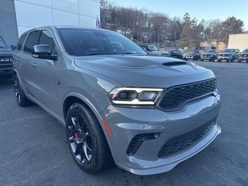 Used 2023 Dodge Durango SRT Hellcat image 2