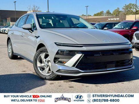 New 2026 Hyundai Sonata SE image 1