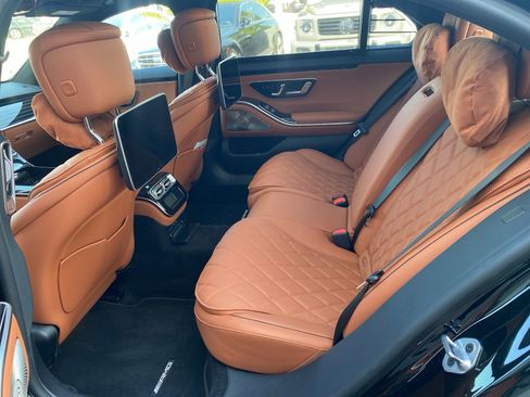 Used 2023 Mercedes-Benz S 580 4MATIC Sedan image 9