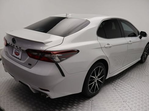 Certified 2024 Toyota Camry SE w/ Convenience Package FWD image 8