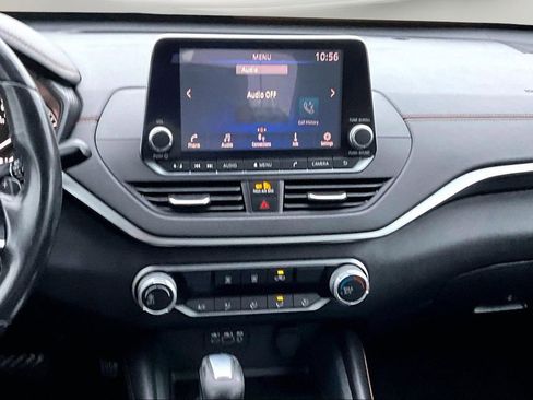 Used 2020 Nissan Altima 2.5 SR image 11