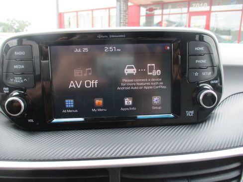 Used 2020 Hyundai Tucson Value w/ Winter Weather Package AWD/4WD image 18