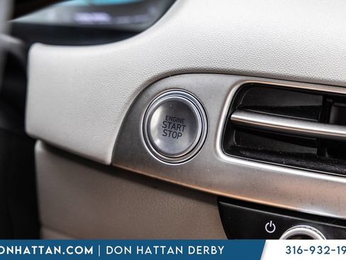 Used 2024 Hyundai Palisade SEL FWD image 15