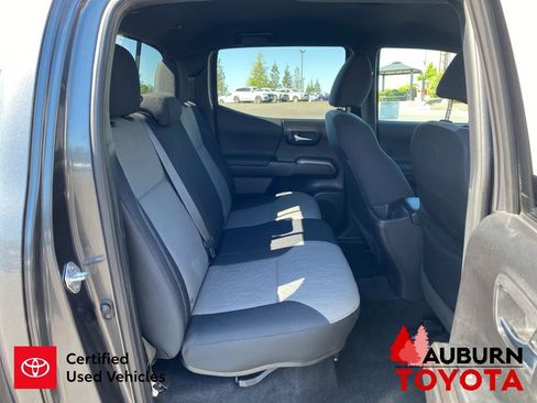 Certified 2021 Toyota Tacoma TRD Sport w/ Technology Package AWD/4WD image 18