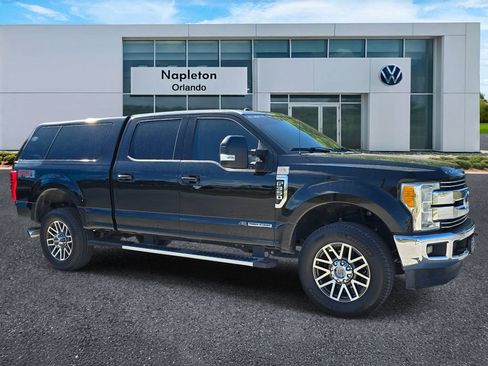 Used 2017 Ford F350 Lariat w/ Lariat Value Package AWD/4WD image 2