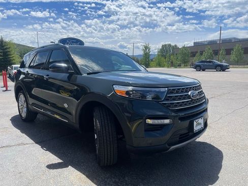 Used 2024 Ford Explorer King Ranch w/ Technology Package AWD/4WD image 10