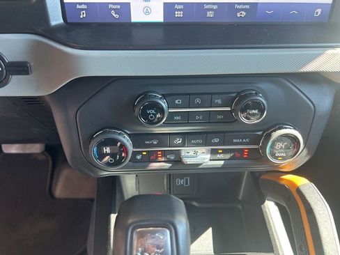 Used 2021 Ford Bronco Badlands image 12