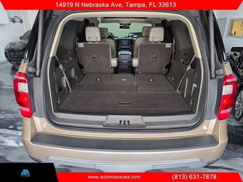 Used 2020 Ford Expedition XLT w/ Equipment Group 202A RWD image 29