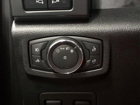 Certified 2018 Ford F150 Lariat w/ Equipment Group 502A Luxury AWD/4WD image 21