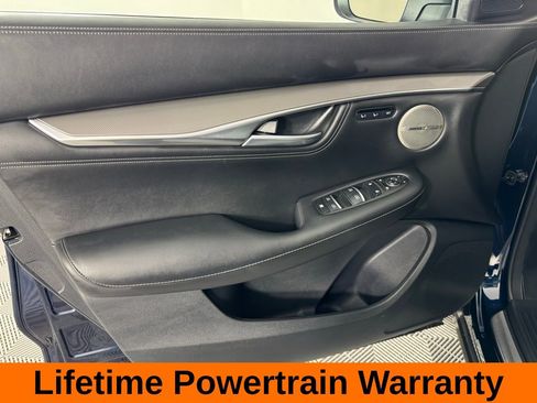 Used 2023 INFINITI QX55 Essential image 9