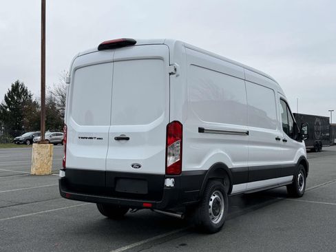 New 2026 Ford Transit 250 148 Medium Roof w/ Load Area Protection Package image 3