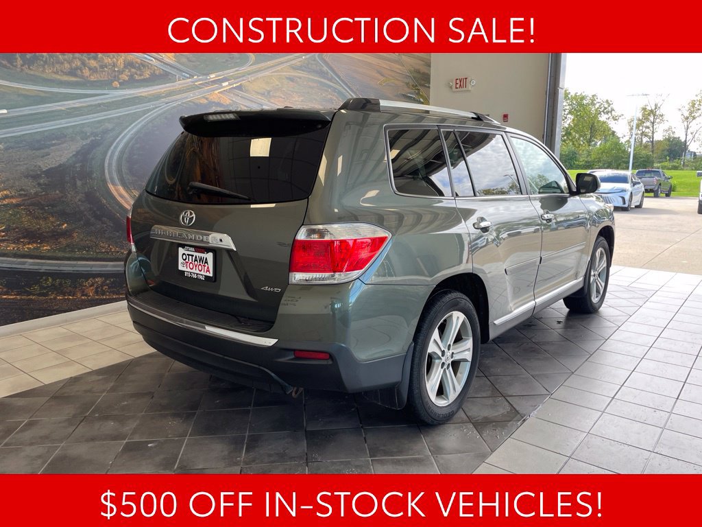 Used 2012 Toyota Highlander Limited w/ Tow Pkg AWD/4WD image 6