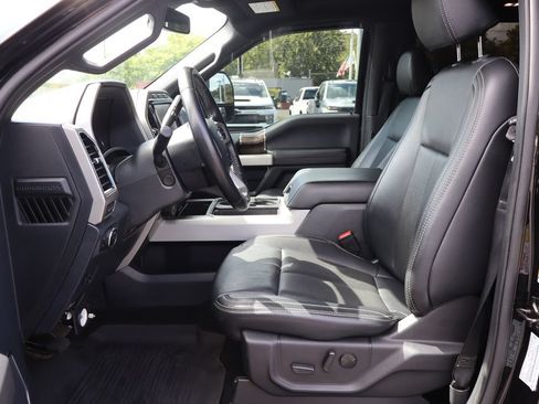 Used 2022 Ford F350 Lariat w/ Lariat Ultimate Package AWD/4WD image 5