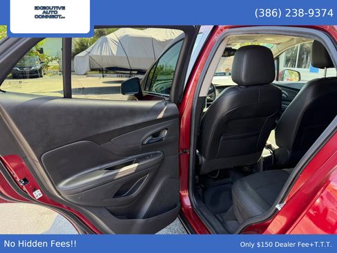 Used 2022 Buick Encore Preferred w/ Safety Package image 11