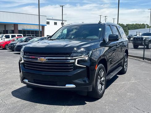 Used 2023 Chevrolet Tahoe LT w/ LT Signature Plus Package AWD/4WD image 2