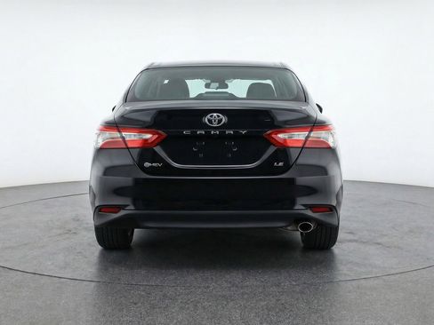 Used 2025 Toyota Camry LE image 7