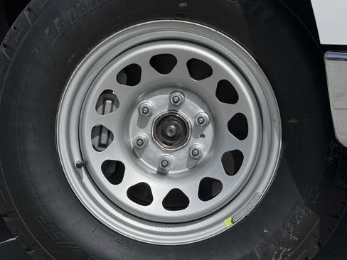 New 2026 Chevrolet Silverado 1500 W/T w/ WT Safety Package image 9