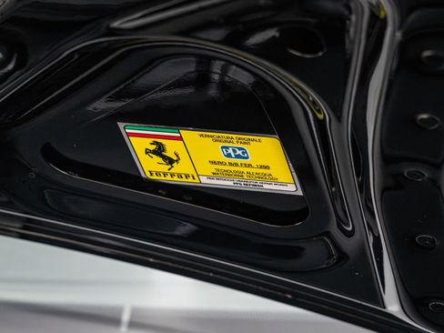 Certified 2025 Ferrari Roma Spider RWD image 24