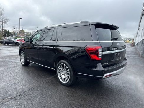 Used 2024 Ford Expedition Max Platinum AWD/4WD image 4