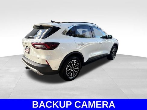 Certified 2024 Ford Escape SE w/ PHEV Premium Package FWD image 4