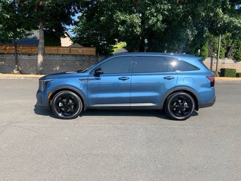 Used 2026 Kia Sorento SX Prestige AWD/4WD image 2