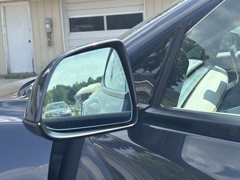 Used 2023 Tesla Model 3 Standard Range RWD image 12